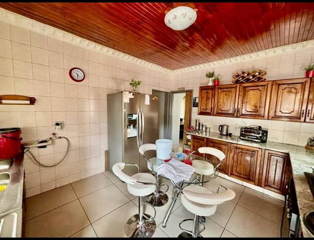 3 BEDROOM HOUSE FOR SALE IN VANDERBIJLPARK CW 2